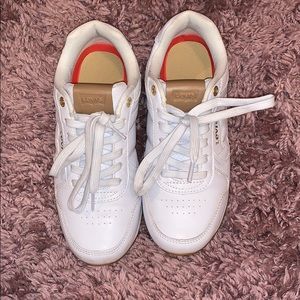 Levi’s sneakers